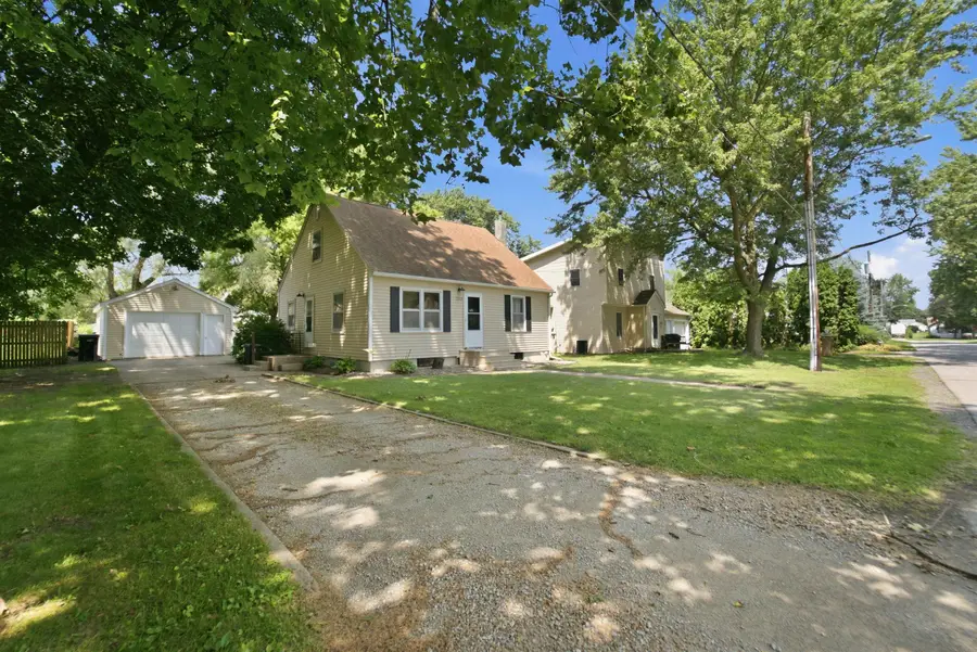 2212 Cypress Avenue, Cedar Falls, IA 50613 - #3