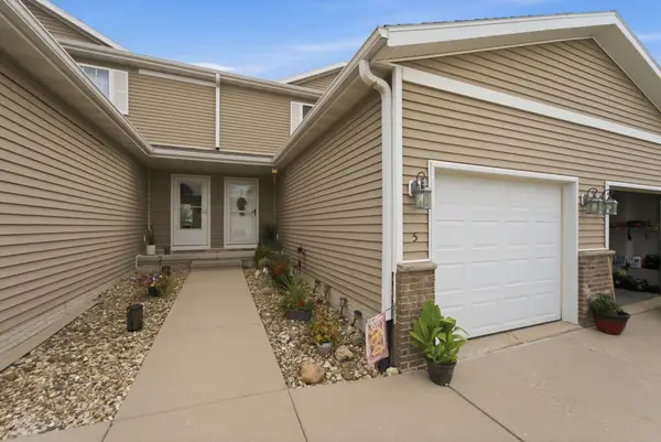 4902 Algonquin Drive #5, Cedar Falls, IA 50613