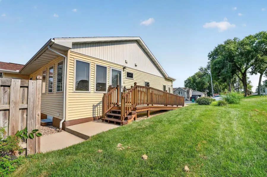 709 18th Avenue, Gilbertville, IA 50634 - #3