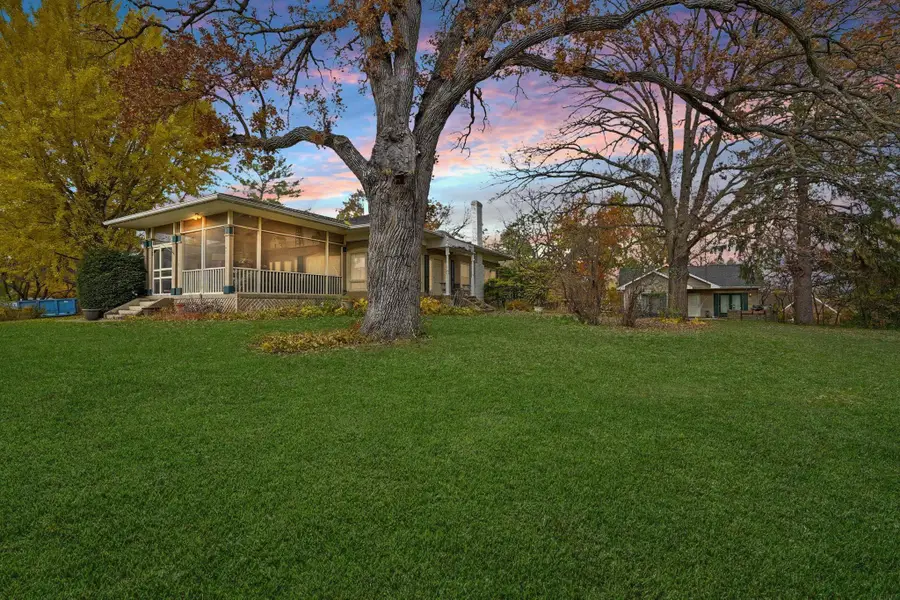 514 Columbia Circle, Waterloo, IA 50701 - #2
