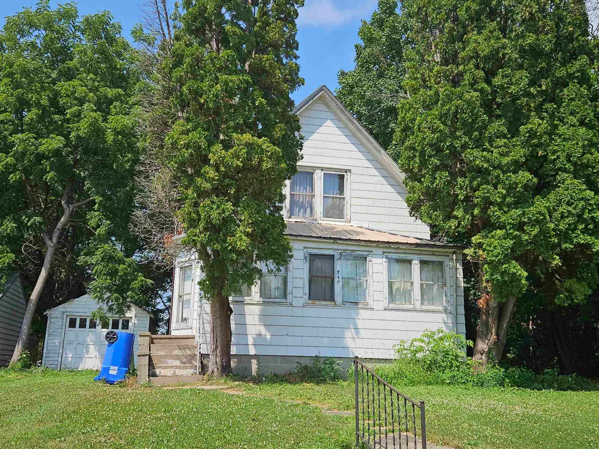 710 St. Lawrence Street, Nashua, IA 50658 - #1