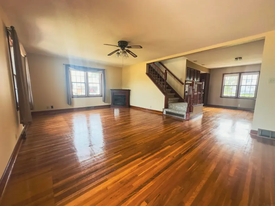 190 NE 1st Street, New Albin, IA 52160 - #3