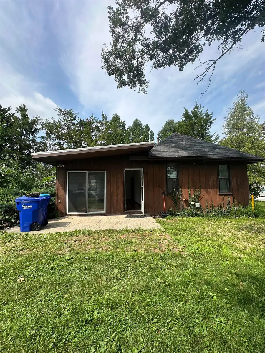 710 SE 2nd Avenue, Oelwein, IA 50662 - #2