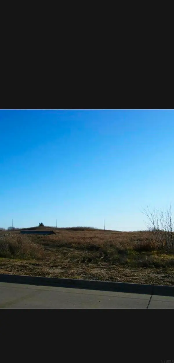 Technology Parkway #22, Cedar Falls, IA 50613