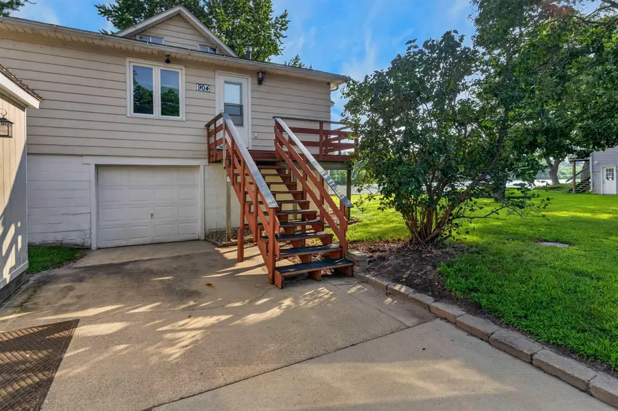 904 Cottage Row Lane, Cedar Falls, IA 50613 - #2