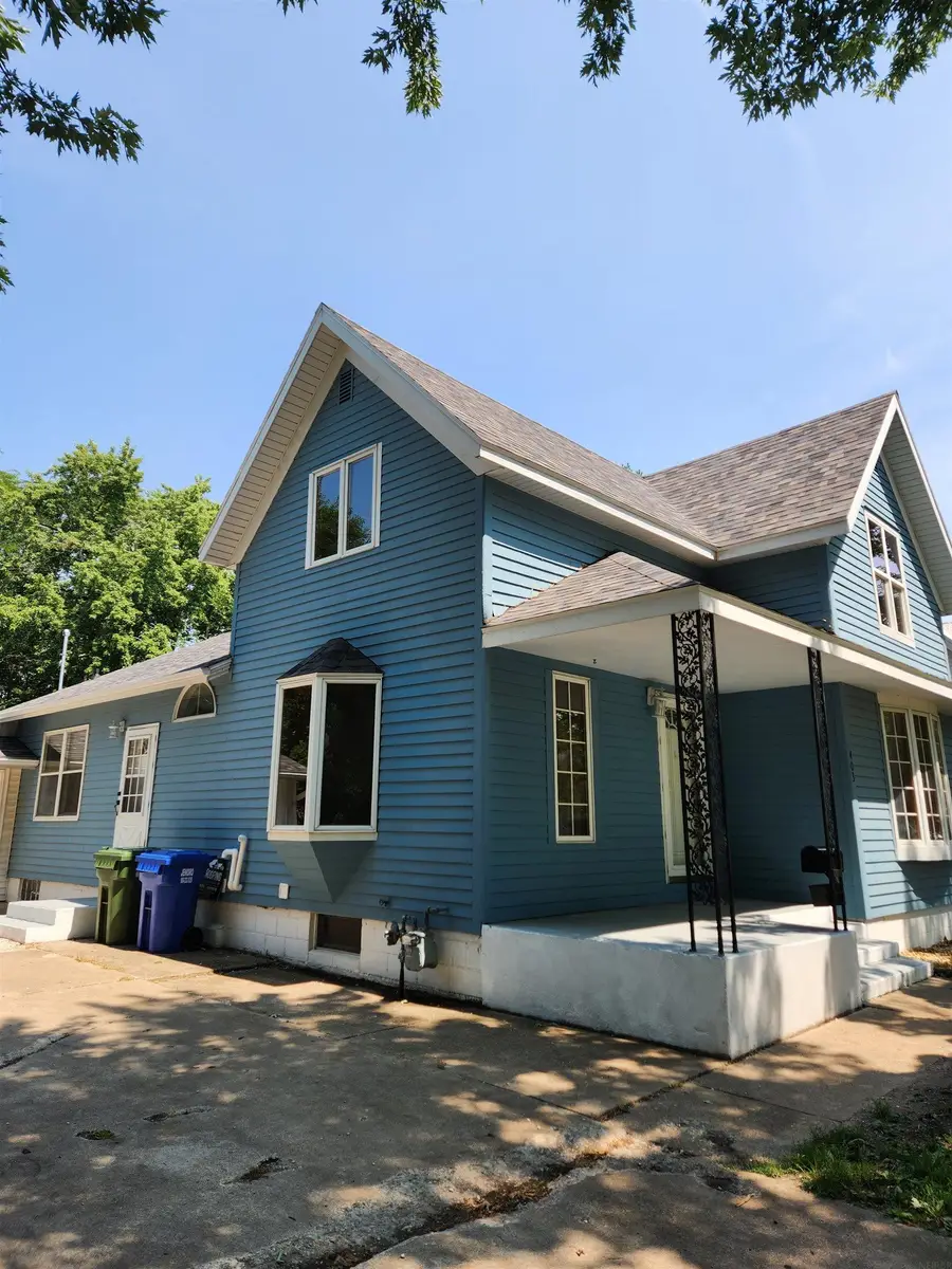 403 7th Avenue, Charles City, IA 50616 - #2