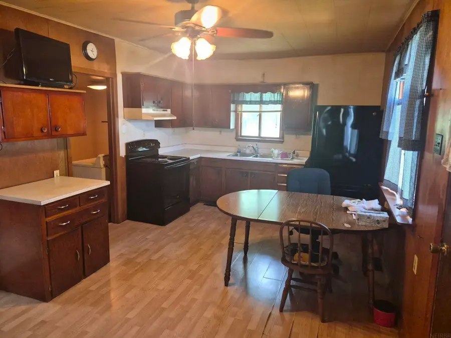 624 Upper Street, Arlington, IA 50606 - #2