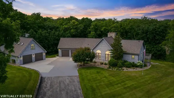 2048 Grand Boulevard, Waterloo, IA 50701