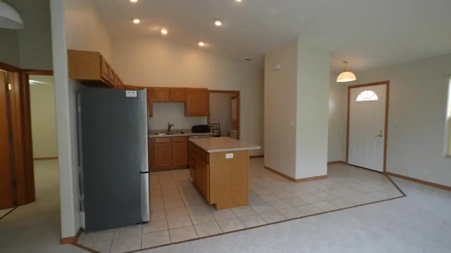 1820 W 18th Streets #1, Cedar Falls, IA 50613 - #2