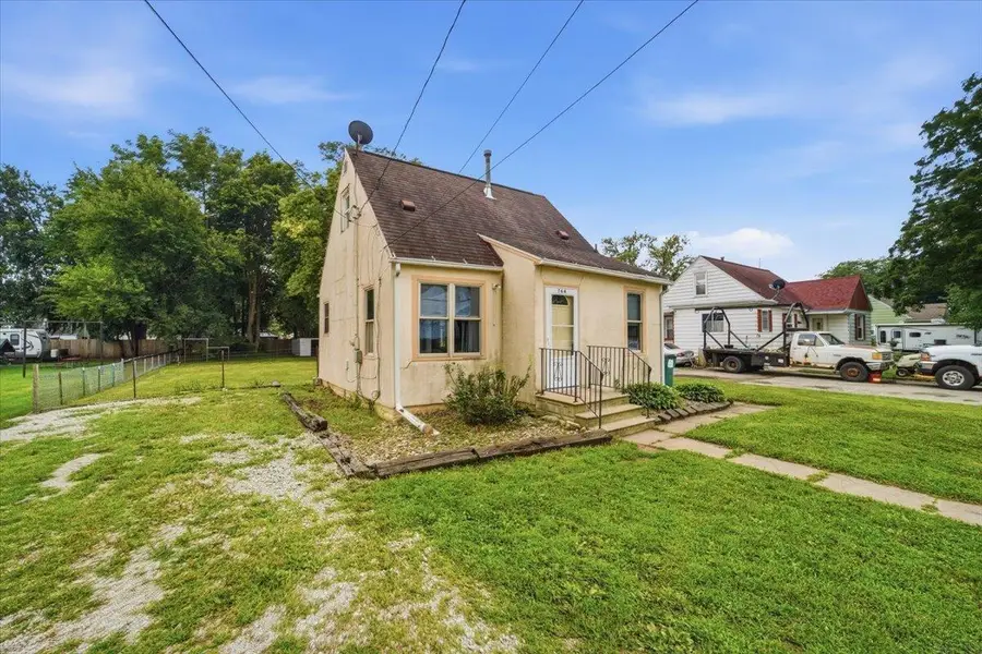 744 Central Avenue, Evansdale, IA 50707 - #2