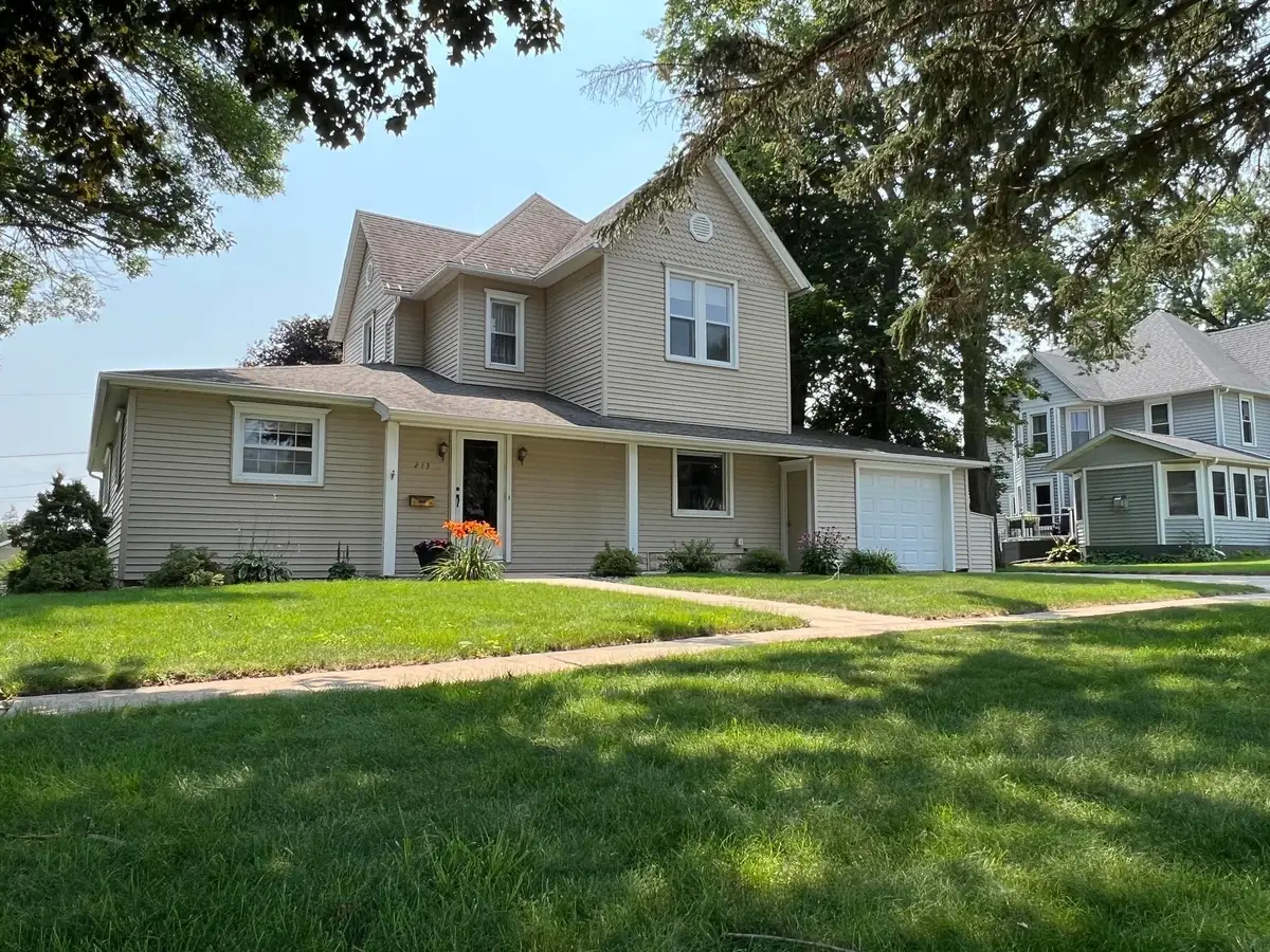 213 W Maple Street, West Union, IA 52175 - #1