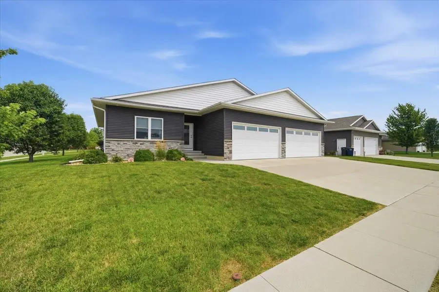 400 Allison Avenue, La Porte City, IA 50651 - #2