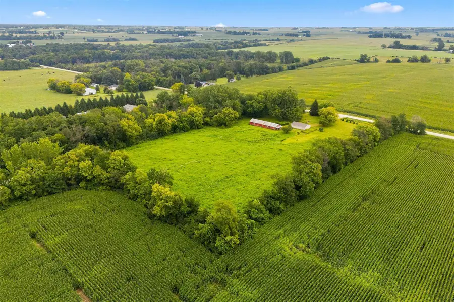 1790 Dakota Avenue, Waverly, IA 50677 - #3