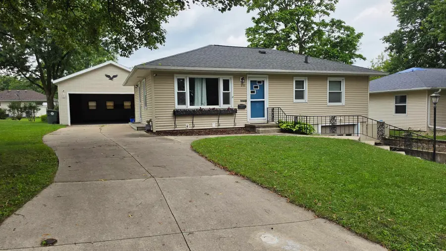 232 Zelmar Street, Waterloo, IA 50701 - #2