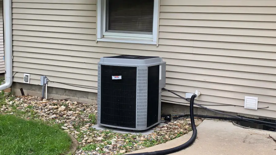 232 Zelmar Street, Waterloo, IA 50701 - #3
