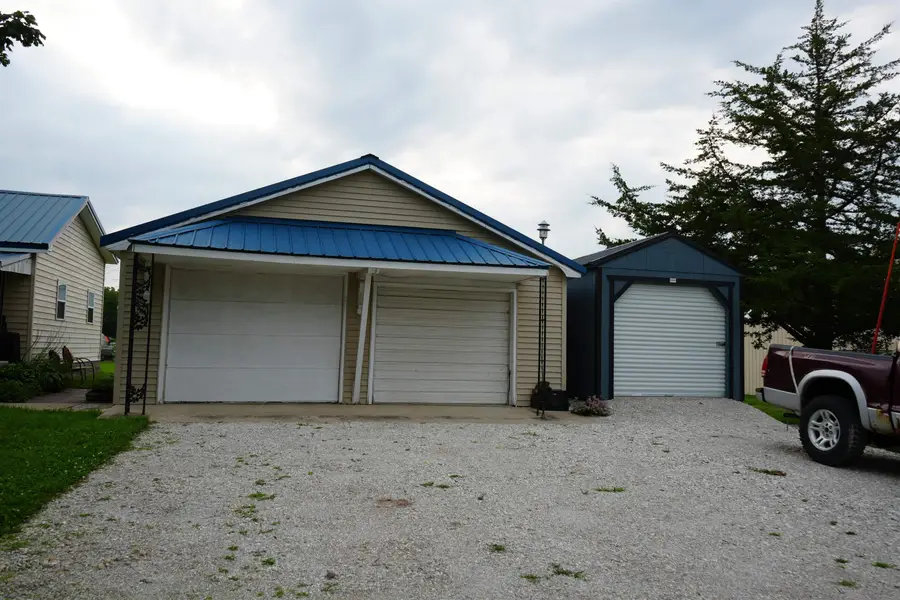 10 Washington St, Fayette, IA 52142 - #3