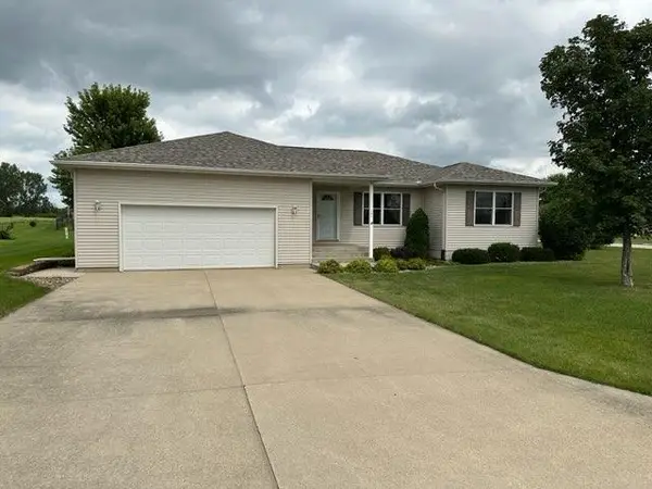 201 Pine Court, Charles City, IA 50616