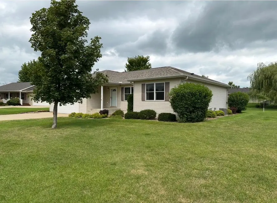 201 Pine Court, Charles City, IA 50616 - #2