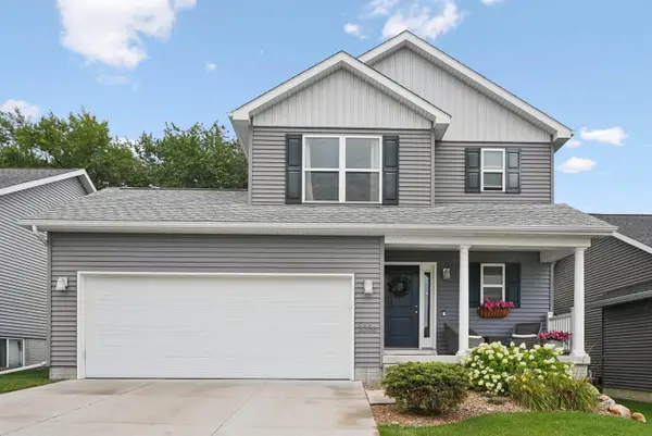 3356 Lincolnshire Road, Waterloo, IA 50701