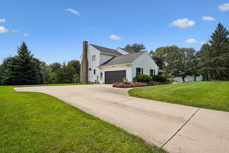 1204 NE 1st Avenue, Waverly, IA 50677 - #3