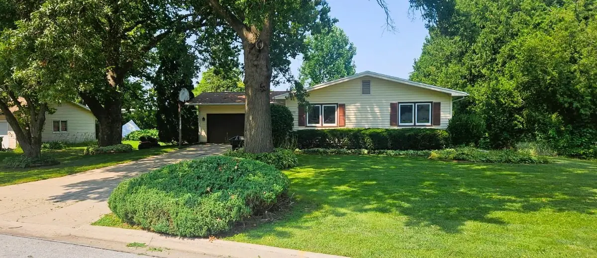 1126 Rachael Street, Waterloo, IA 50701 - #1