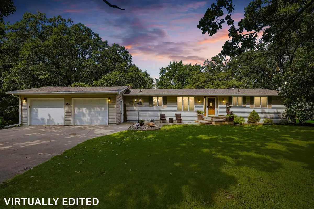 18001 40th St, Oelwein, IA 50662 - #1