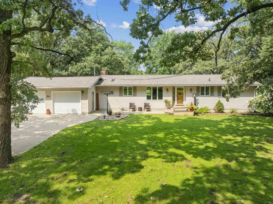 18001 40th St, Oelwein, IA 50662 - #3