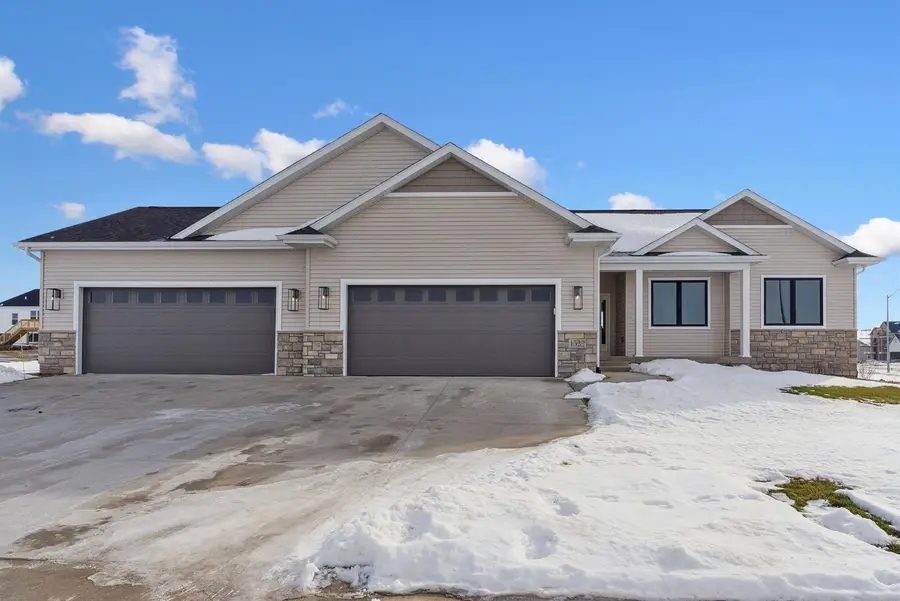 4517 Luke Street, Cedar Falls, IA 50613 - #2