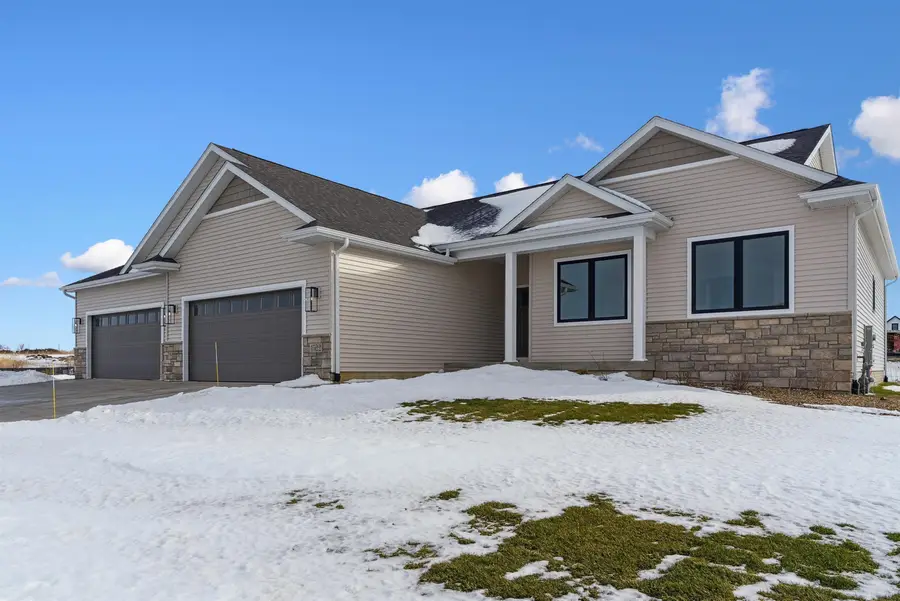 4517 Luke Street, Cedar Falls, IA 50613 - #3