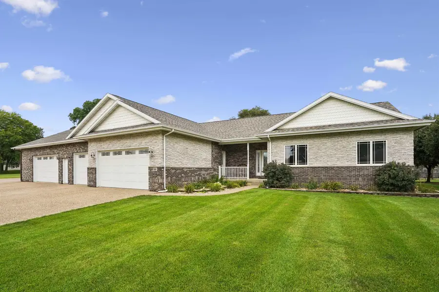1121 Ann Street, Waterloo, IA 50707 - #3