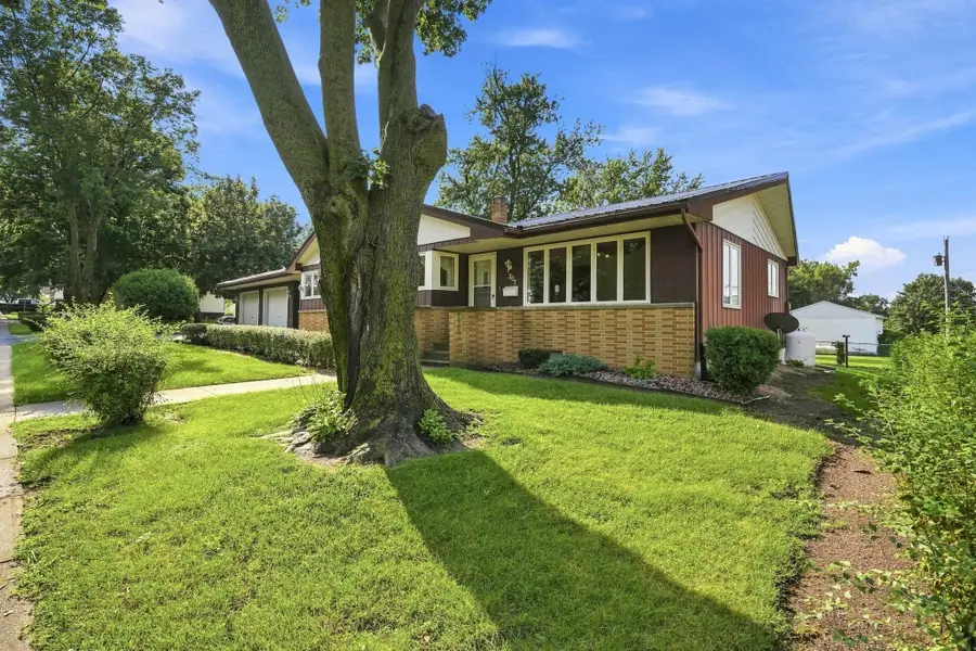 207 E Washington Street, Alta Vista, IA 50603 - #2