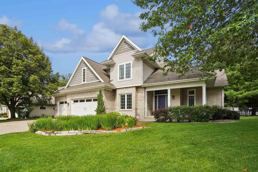 809 Eagle Ridge Road, Cedar Falls, IA 50613 - #2