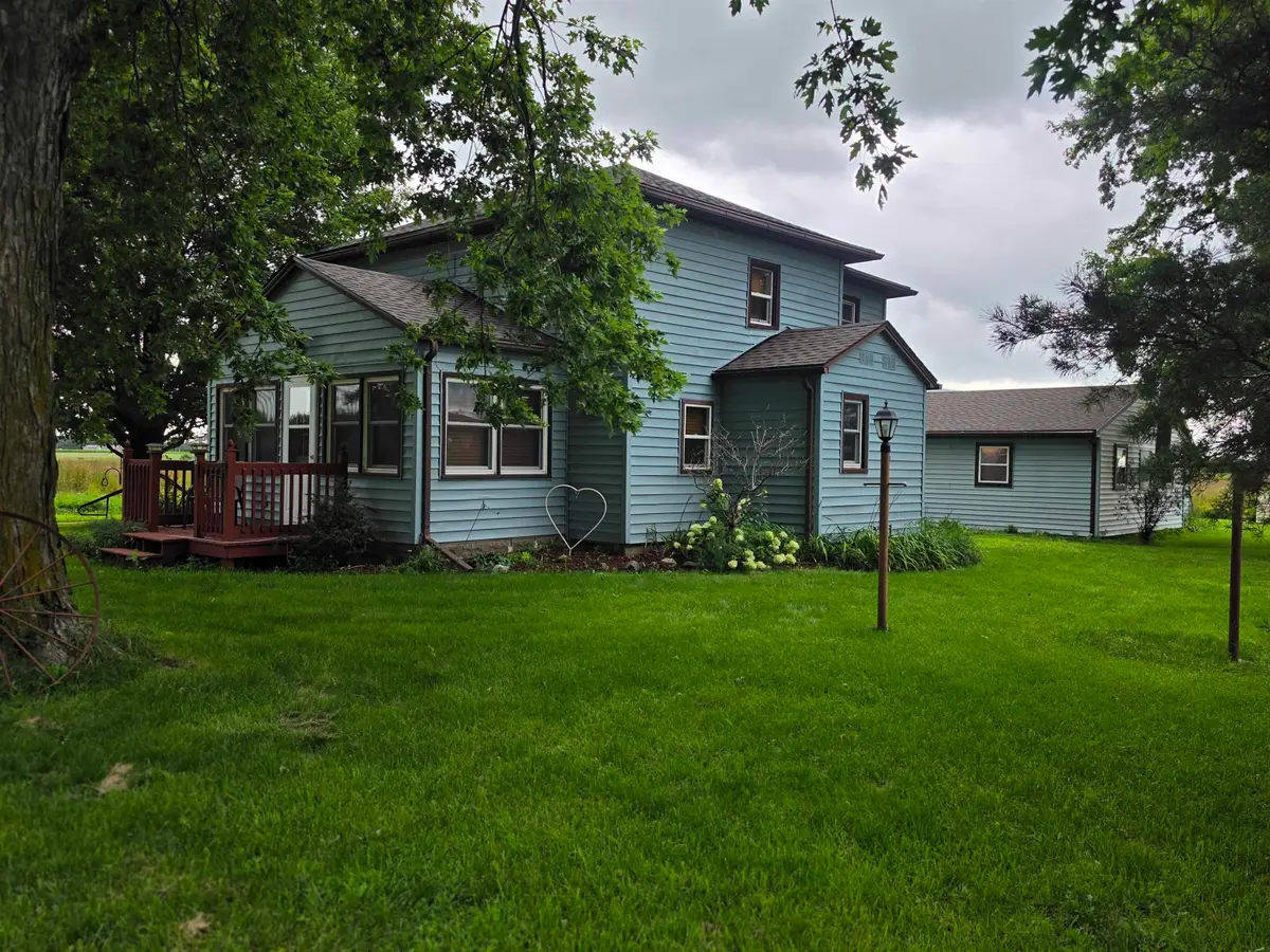 4503 Independence Avenue, Waterloo, IA 50703 - #1