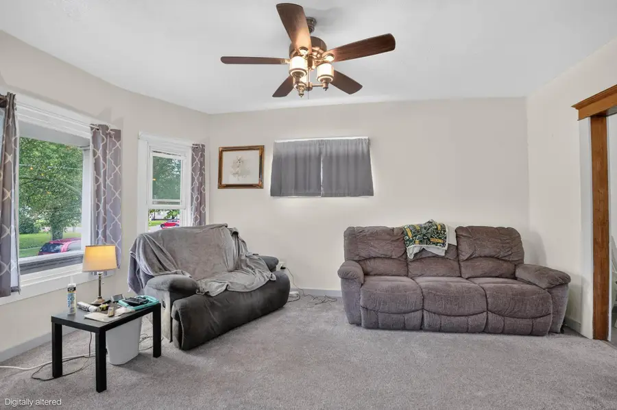 530 Bayard Street, Waterloo, IA 50702 - #3