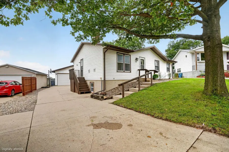 3951 Valdez Drive, Waterloo, IA 50701 - #2