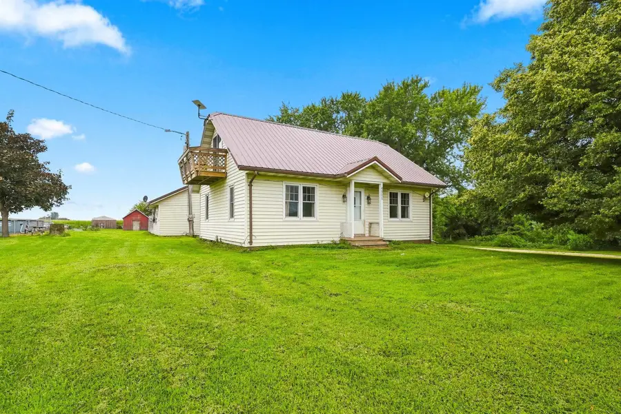 4801 Palace Road, Oelwein, IA 50662 - #2