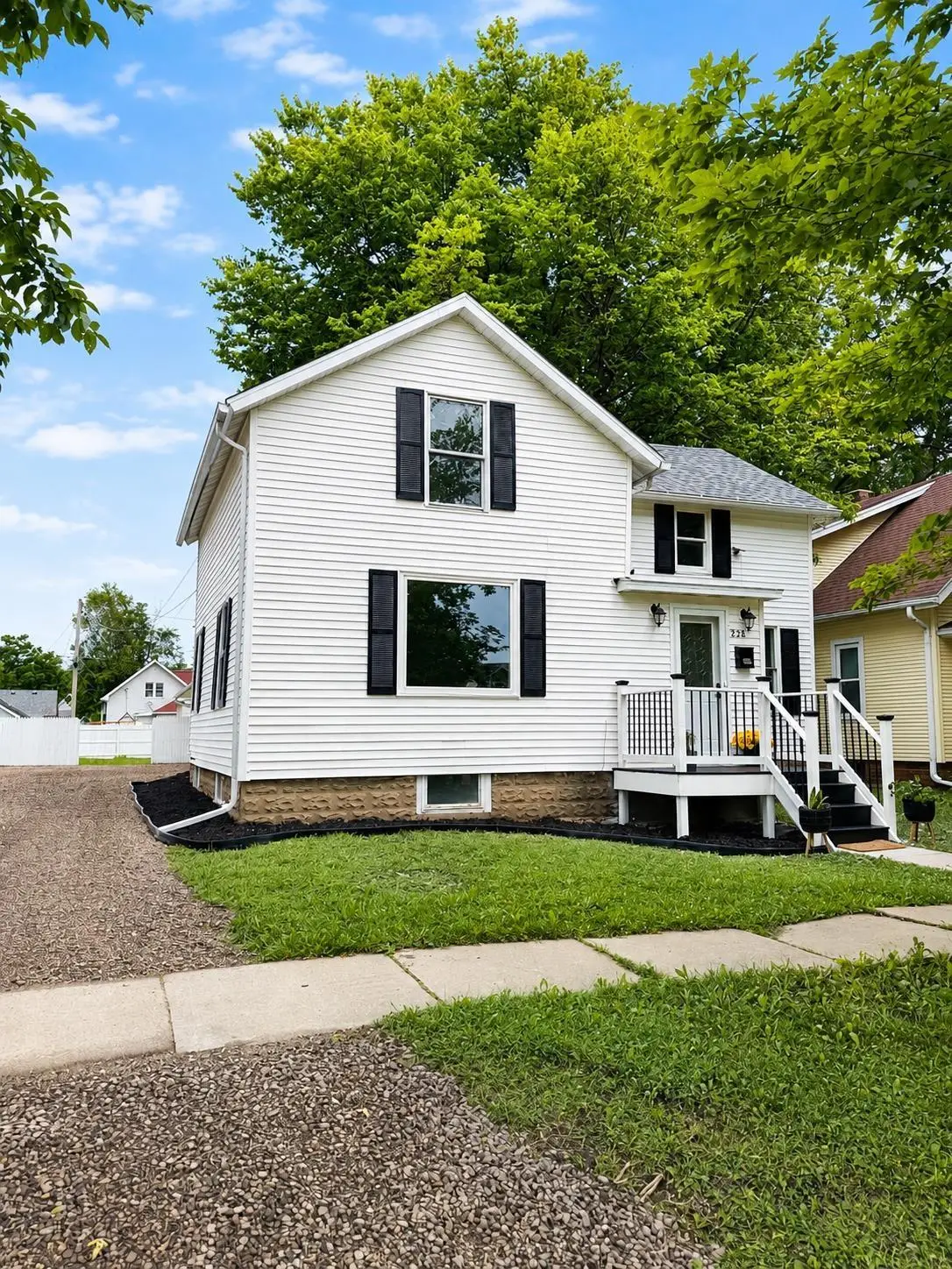 226 4th Avenue, Cresco, IA 52136 - #1