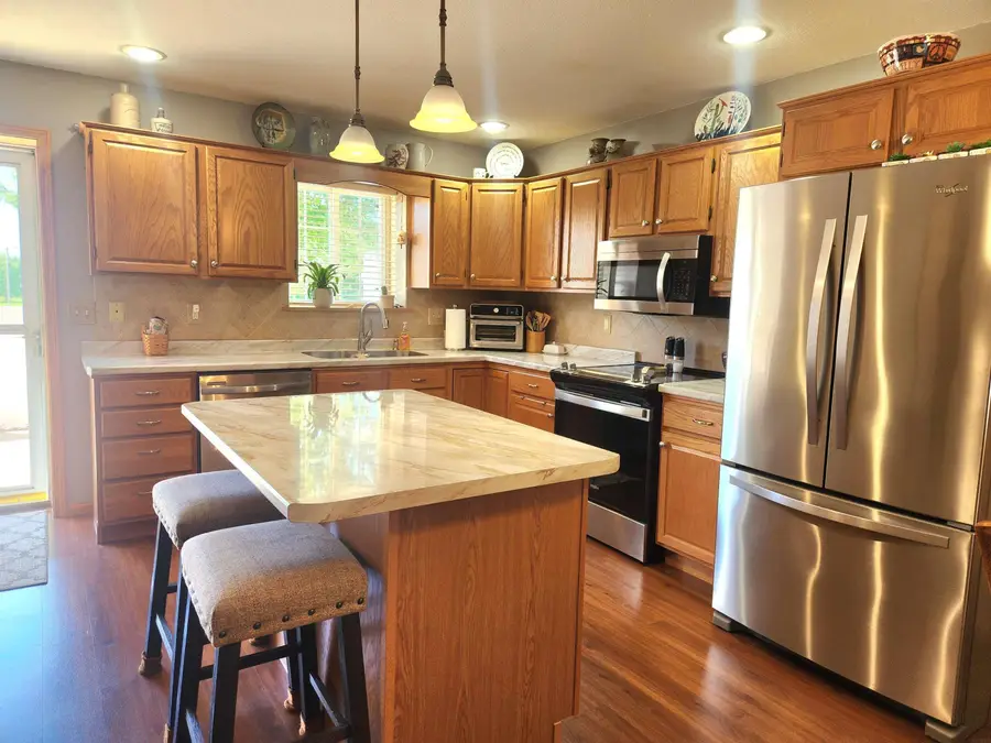 2010 Cassi Ridge, Waterloo, IA 50701 - #3