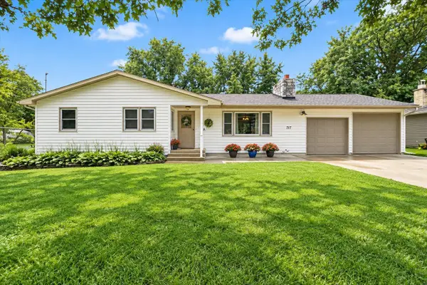 717 9th Avenue, Eldora, IA 50627