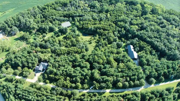 32918 Honeytree Lane, New Hartford, IA 50660