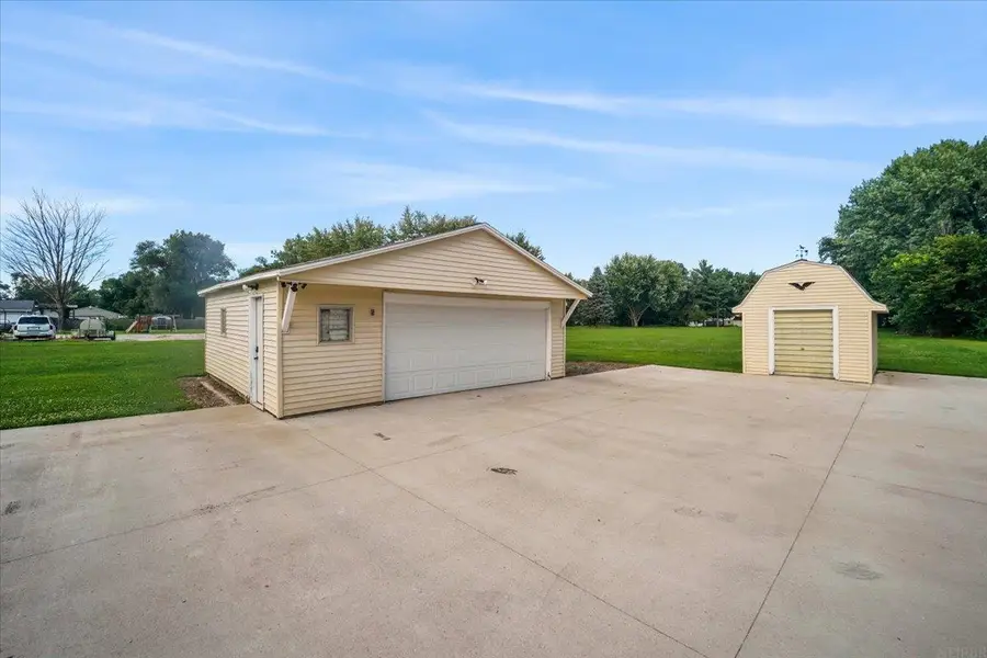 425 Grand Boulevard, Evansdale, IA 50707 - #2