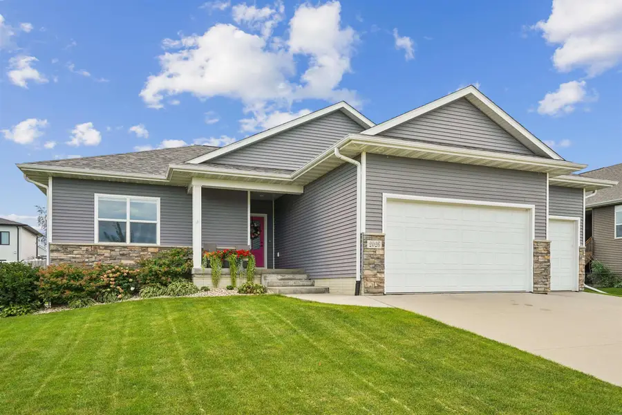 2026 Reese Road, Cedar Falls, IA 50613 - #2