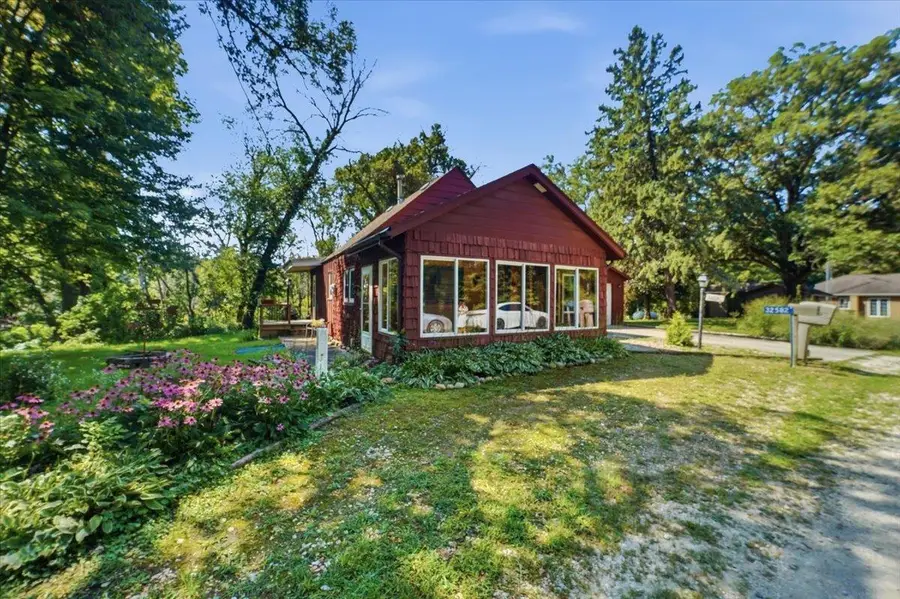 32582 232nd Street, Eldora, IA 50627 - #2