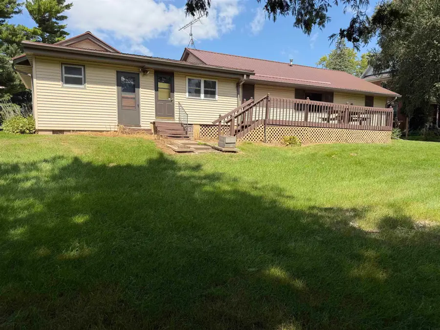 503 W Center Street, Monona, IA 52159 - #2