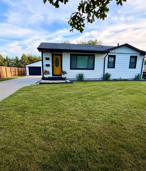 1912 Bourland Avenue, Waterloo, IA 50702