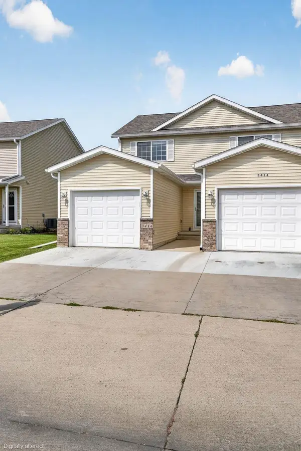 3416 Destin Drive, Waterloo, IA 50702