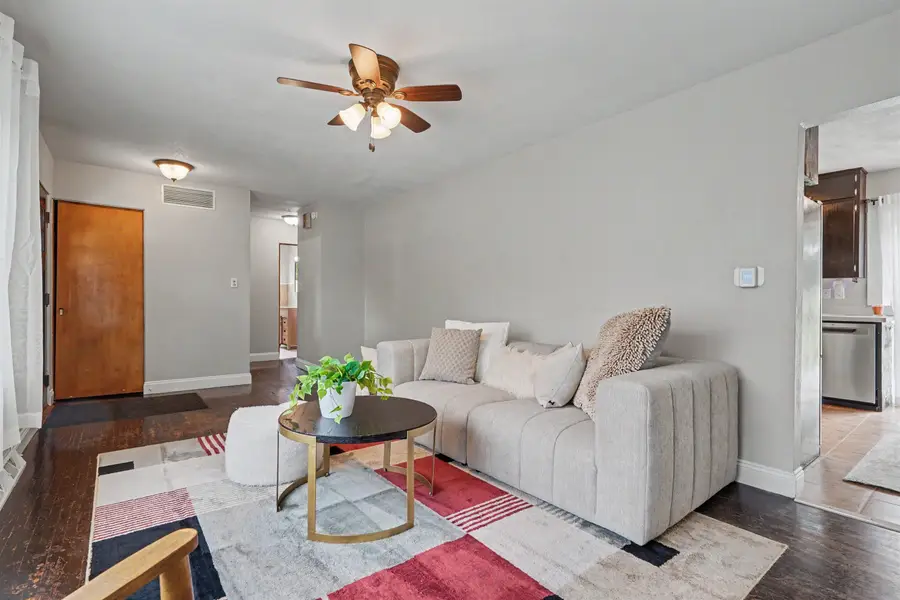 1133 Grand Boulevard, Cedar Falls, IA 50613 - #2