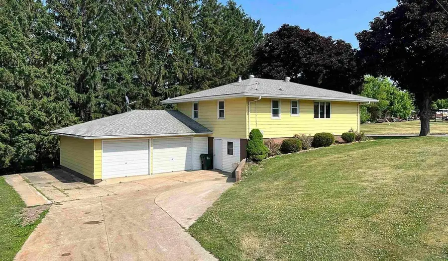 119 Hill Street, Postville, IA 52162 - #3
