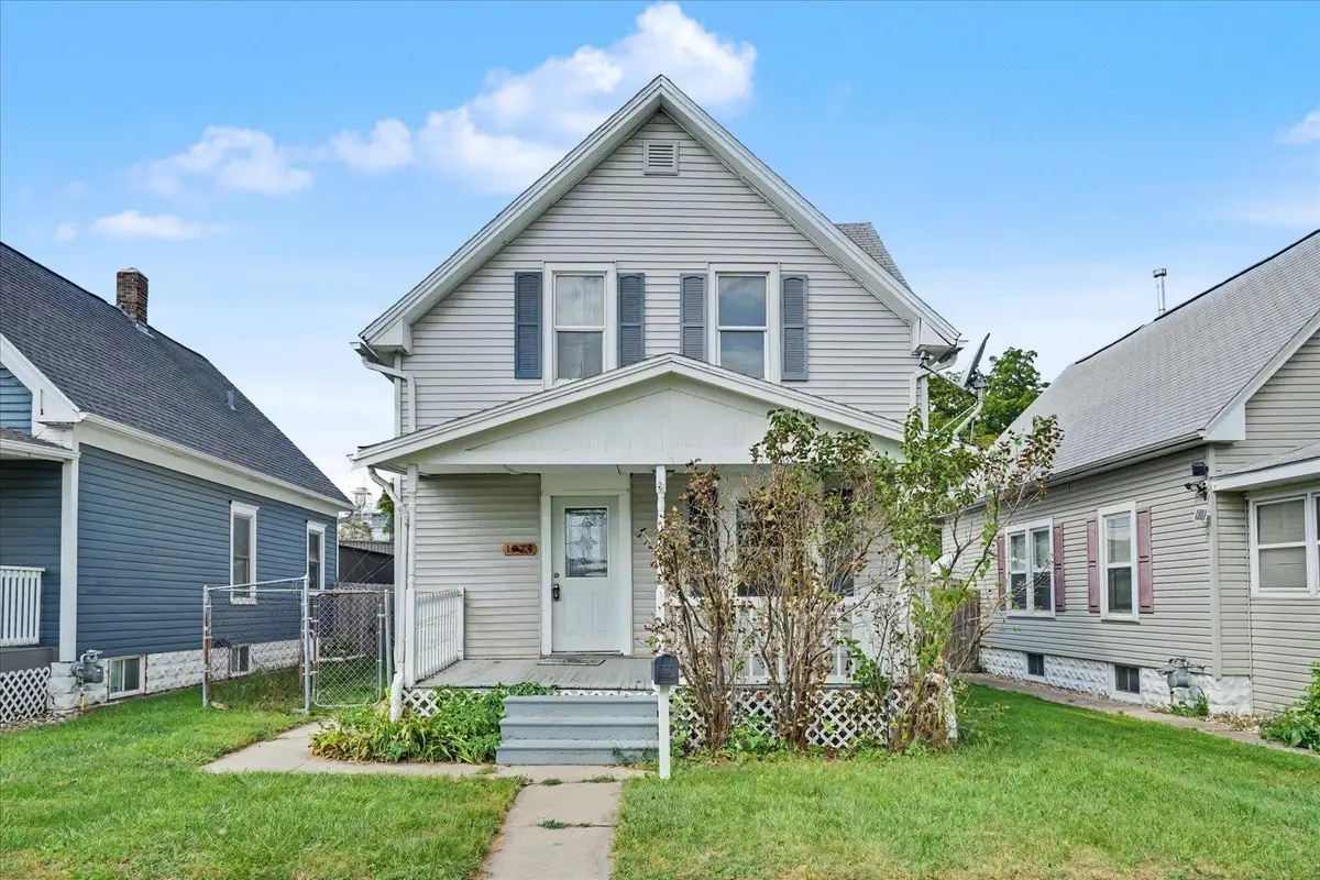 1024 SW 9th Street, Cedar Rapids, IA 52404 - #1
