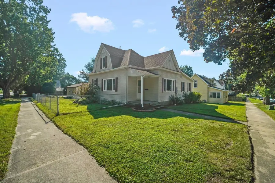 1404 Walnut Street, Cedar Falls, IA 50613 - #2